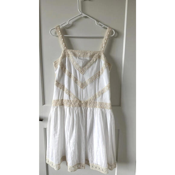 Ann‎ Taylor White Fit & Flare Lace Dress | Eyelet Trim | Size 8 | Summer Bridal - Picture 1 of 10